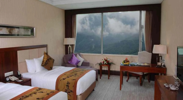 Jiarun Gloria Grand Hotel Jiuhuashan, Rezerwuj Hotel Jiuhua Anhui