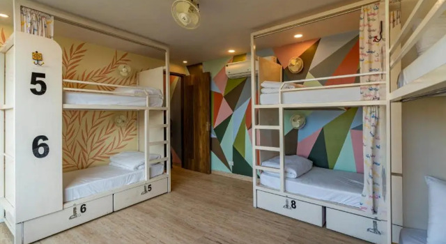 Кровать в общем номере (женский номер) Moustache Rishikesh Luxuria - Hostel