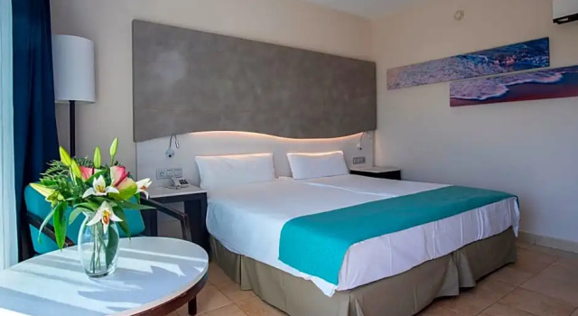 Номер Standard с видом на сад Impressive Playa Granada Golf