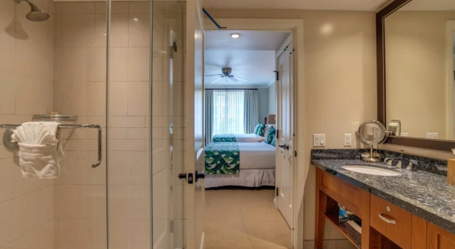 K B M Resorts- Hkk-309 Extra Large 2bdrm, Ocean Views, 3 King Beds, Just 75 Yards From the Ocean!