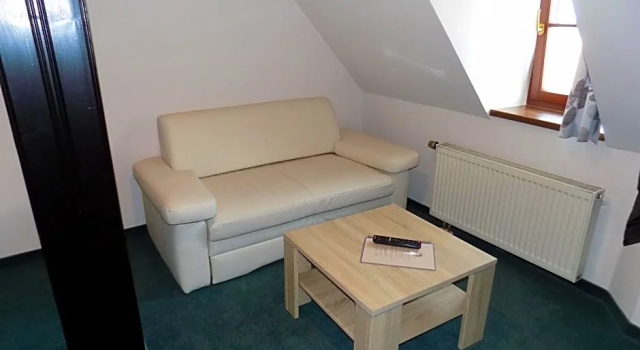 Schlossgasthaus Lichtenwalde, Book Hotel Niederwiesa Saxony