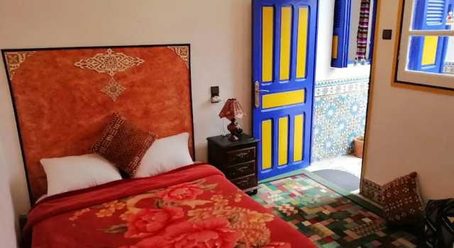 Berber Hostel, Rezerwuj Hostel As-Suwajra 
