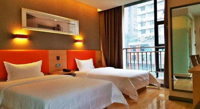Двухместный номер Superior 7Days Premium Chongqing Fuling Riverside Avenue