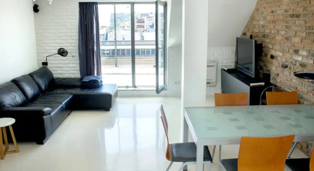 FM Deluxe 2-BDR Apartment with Rooftop Terrace - Varna