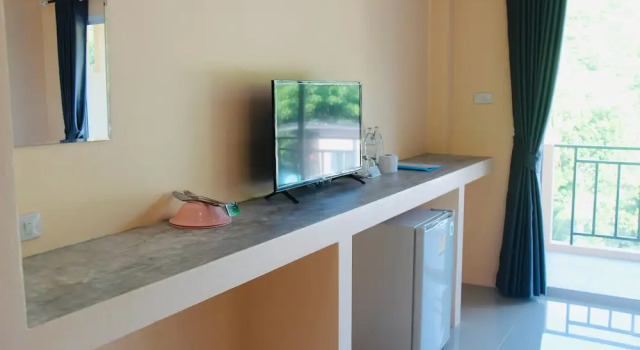 Двухместный номер Standard c 1 комнатой с балконом и с видом на бассейн Coco Palm Hotel Koh tao