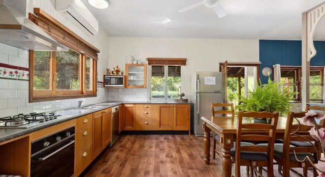 Семейный коттедж Barney Creek Vineyard Cottages