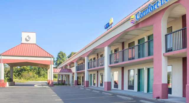 Quality Inn, Prenota Hotel Hotel a Tennessee con piscina, Piscina