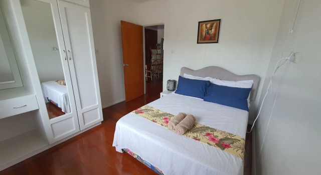 Апартаменты Executive Axis Apartments