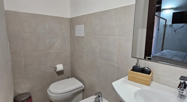 Deluxe Dreier Zimmer mit Balkon und mit Blick auf den Innenhof Cortile Baronello