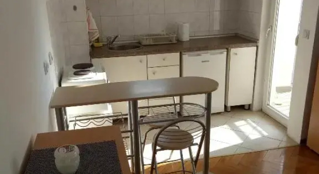 Студия Cozy studio Belgrade