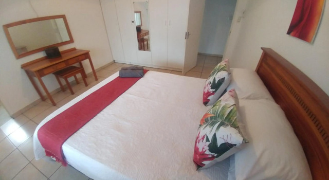 Four Seasons Self-Catering Guest House, Забронировать Гостевой дом Отели Граскопа с парковкой, Парковка