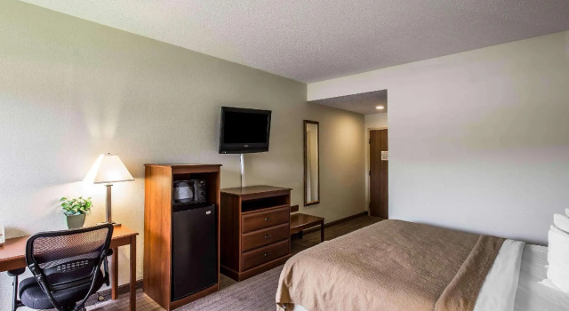 Двухместный номер Standard Quality Inn Rogersville