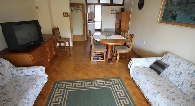 Comfortable Apartment, Close to the Beach