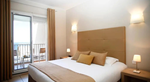 Двухместный номер Standard с балконом и с видом на море Le Saint Erasme, Hotel Eco Friendly