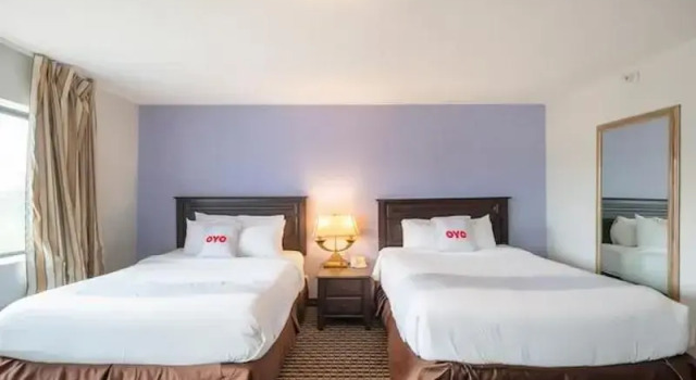 Номер Premium OYO Townhouse Houston Airport North