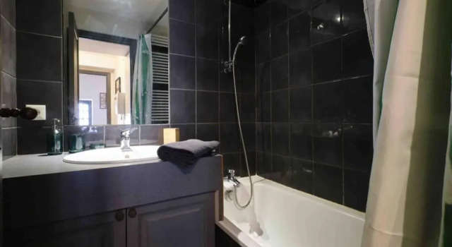 Апартаменты CENTRE VILLE Appartement 75m2, avec 3 chambres