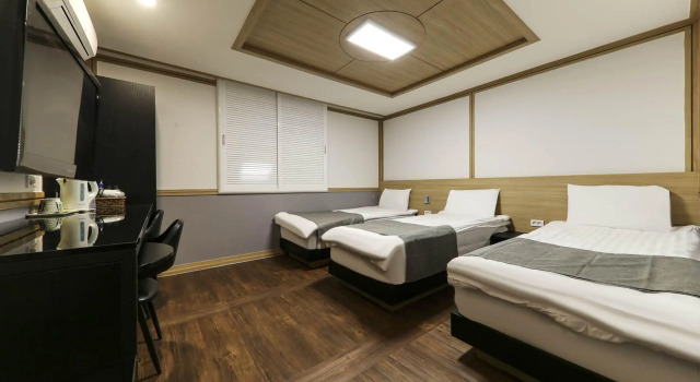 Трёхместный номер Standard Major Hotel