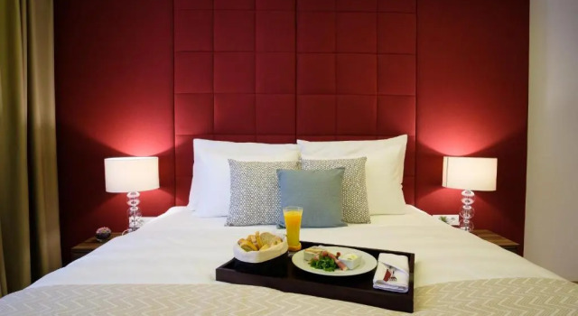 Люкс Executive SL Industry Hotel