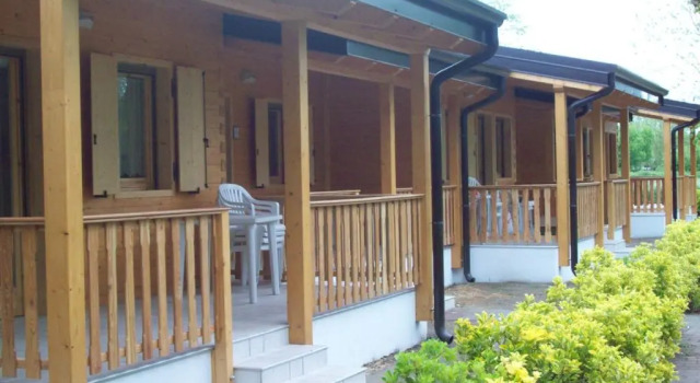 Бунгало Deluxe с 2 комнатами Villaggio Samoa