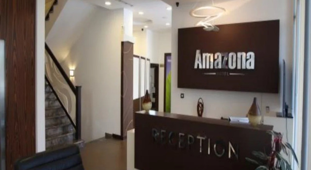Amazona Hotel, Забронировать Отель Отели Pristina County 4 звезды, 4*
