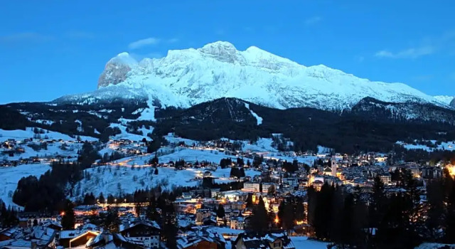Люкс с видом на горы Cristallo, a Luxury Collection Resort  Spa, Cortina d'Ampezzo