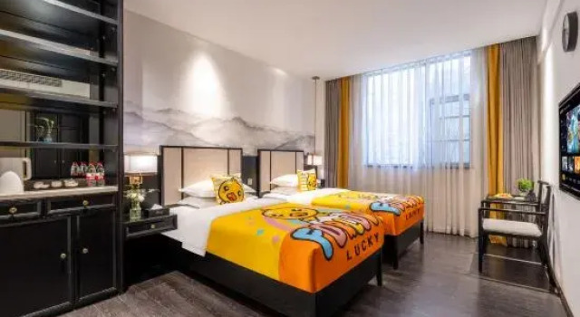 Семейный тент Yunny Hotel (Kunming Railway Station Wanda Square store)