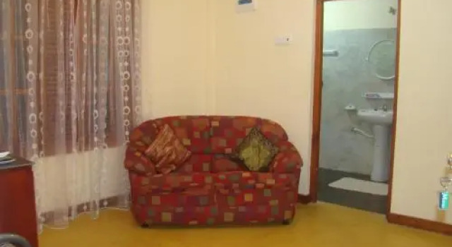 Andys Homestay, Забронировать Апартаменты/квартира Отели Канди с парковкой, рядом с Kandy Central Hospital, Парковка