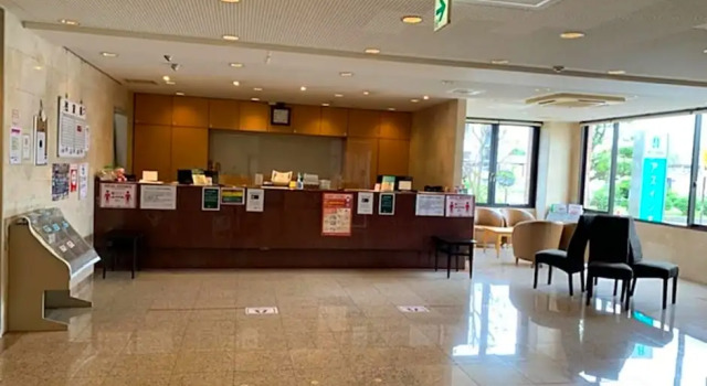 AZ Inn Obu, Rezervovat Hotel Hotely v Obu s parkováním, Parkování