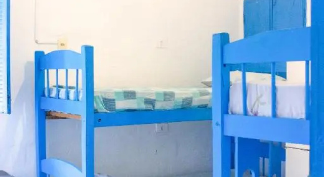 Кровать в общем номере Beach Life Porto de Galinhas
