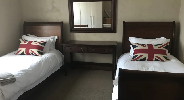 Swanepoel Guesthouse, Забронировать Гостевой дом Гостевые дома Джеффрис-Бей, рядом с Jeffreys Bay Golf Club, Гостевой дом