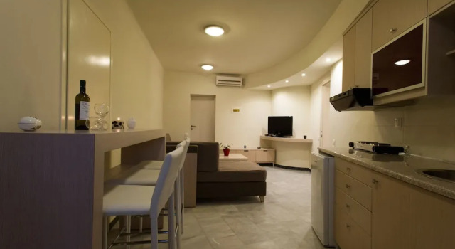 Апартаменты Seafalios-Beach Front Apt