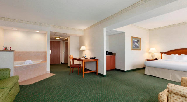 Doppel Suite 1 Schlafzimmer Radisson Hotel Cedar Rapids