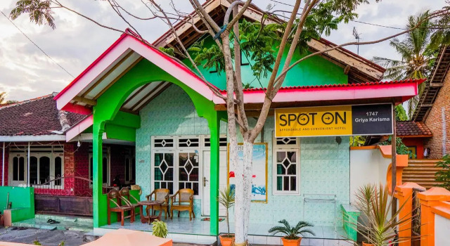 SPOT ON 1747 Griya Karisma, Rezervasyon Otel Glagah East Java
