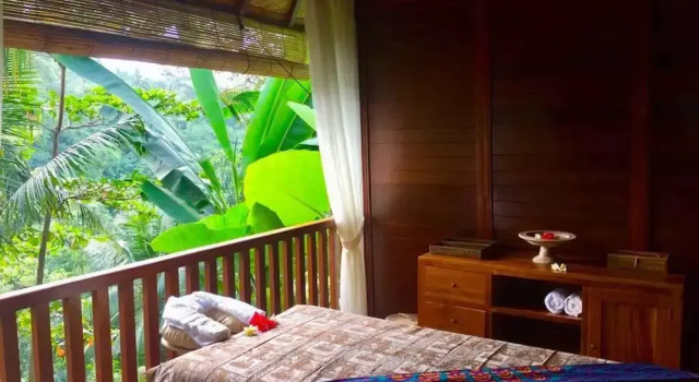 The Pandora Hotel