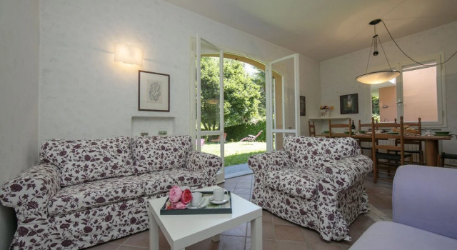 Villa Magnolia Stellata, Забронировать Вилла Виллы Испра, Вилла