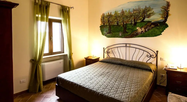 Agriturismo Ferrari, Book Hotel Hoteller i Lake Vico med pool, Swimmingpool