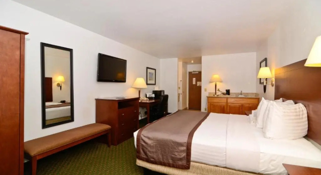 Номер Standard Best Western Parker Inn