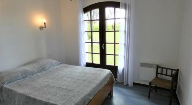 Gîte Tercis-les-Bains, 4 pièces, 6 personnes - FR-1-360-249, Rezerwuj Hotel Hotele w Tercis-les-Bains z parkingiem, Parking