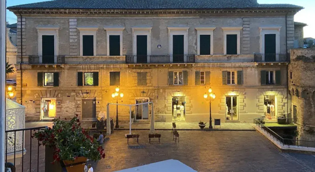 Двухместный номер Deluxe с балконом и с видом на город Palazzo Florio Boutique Residence