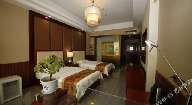 Люкс Deluxe Haolong Business Hotel