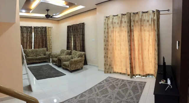 Lily Homestay Kangar, Rezervovat Hotel 3hvězdičkové hotely v Kangar, 3*