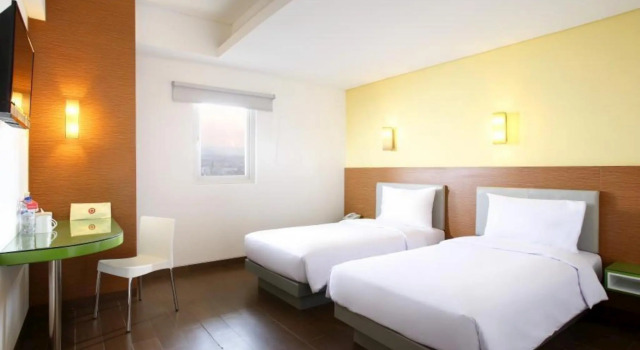 Двухместный номер Standard Amaris Hotel Pakuan Bogor