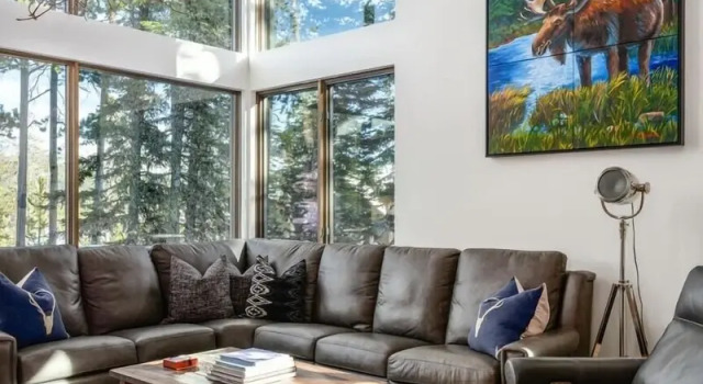Коттедж 8 Alpine Bend 3 Bedroom Home by Moonlight Basin Lodging