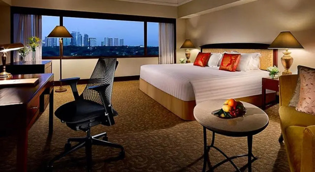 Полулюкс Dusit Thani Manila