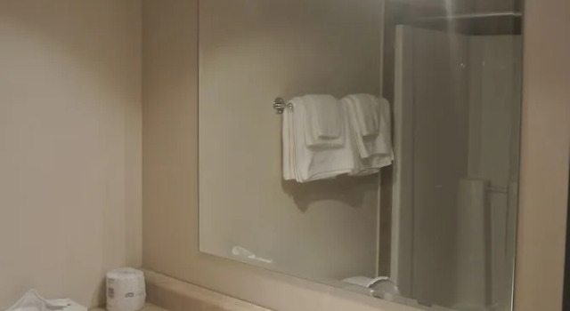 Номер Standard Motel aux Ecluses