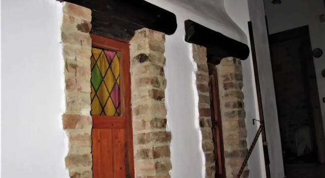 Апартаменты с видом на озеро La Pietra Rara B&B
