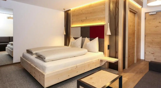 Двухместный номер Deluxe с балконом Hotel Gasthof Höllriegl