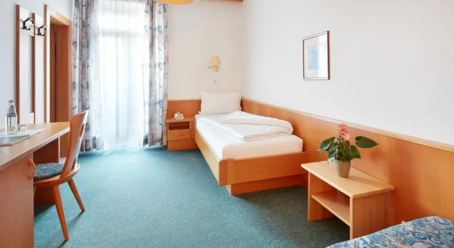 Одноместный номер Standard с видом на сад Angerburg Blumenhotel
