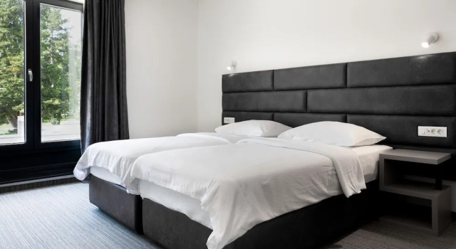 Полулюкс с балконом Hotel Alkar - Family Friendly Hotel with Pool in Sinj, Dalmatia