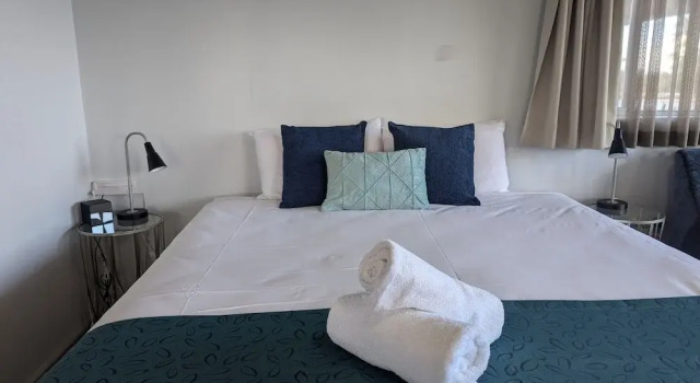 Двухместный номер Standard с балконом и с видом на реку Haven Waters Motel & Apartments